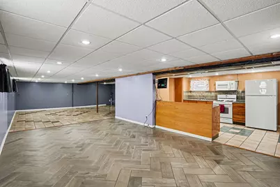 9835 Rutherford Avenue, Oak Lawn, IL 60453 - Photo 15