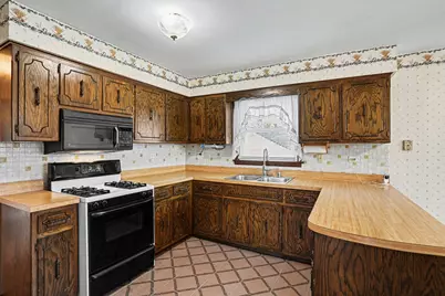 9835 Rutherford Avenue, Oak Lawn, IL 60453 - Photo 11