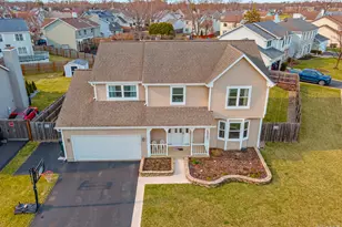 1278 Regent Dr, Mundelein, IL 60060 - Photo 3