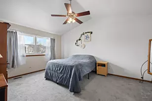 1278 Regent Dr, Mundelein, IL 60060 - Photo 21