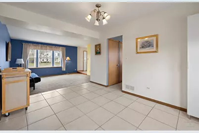 1278 Regent Drive, Mundelein, IL 60060 - Photo 11