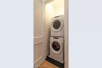 6747 S Langley Avenue, Chicago, IL 60637 - Photo 9