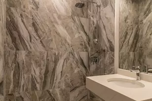 6747 S Langley Ave, Chicago, IL 60637 - Photo 21