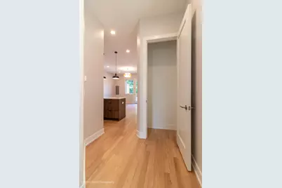 6747 S Langley Avenue, Chicago, IL 60637 - Photo 13