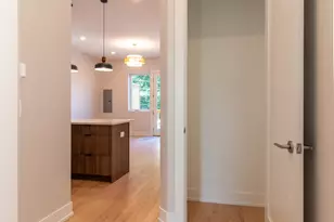 6747 S Langley Ave, Chicago, IL 60637 - Photo 13