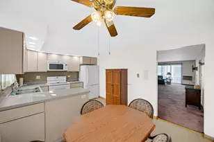 10336 S Pulaski Rd, Oak Lawn, IL 60453 - Photo 15