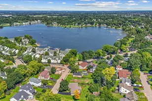 418 Lake Shore Blvd, Wauconda, IL 60084 - Photo 55
