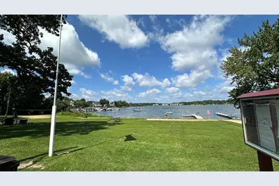 418 Lake Shore Boulevard, Wauconda, IL 60084 - Photo 61