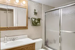 104 Sharon Ln, North Aurora, IL 60542 - Photo 13