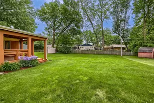 104 Sharon Ln, North Aurora, IL 60542 - Photo 17