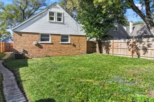 47 48th Ave, Bellwood, IL 60104 - Photo 19