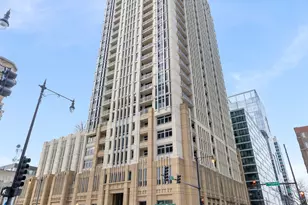 1400 S Michigan Ave, Chicago, IL 60605 - Photo 1