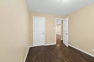 2808 W 140th Pl, Blue Island, IL 60406 - Photo 7