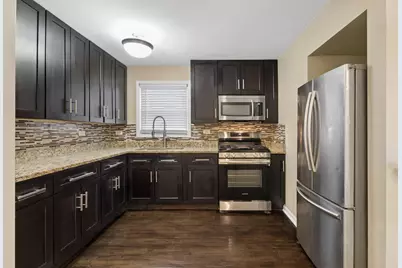 2808 W 140th Place, Blue Island, IL 60406 - Photo 3