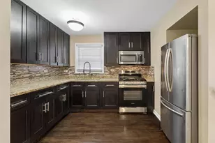 2808 W 140th Pl, Blue Island, IL 60406 - Photo 3