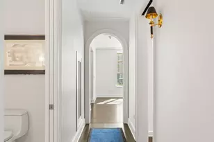 118 E Erie St, Chicago, IL 60611 - Photo 13