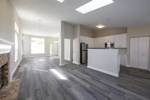 1882 Blossom Ridge Dr, Bolingbrook, IL 60490 - Photo 5