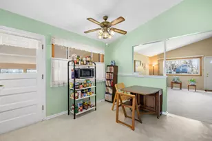 25 N Craig Pl, Lombard, IL 60148 - Photo 7