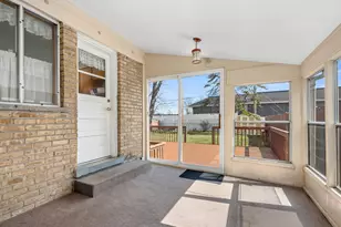 25 N Craig Pl, Lombard, IL 60148 - Photo 11