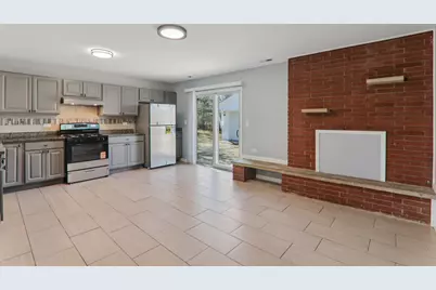 16524 Sawyer Avenue, Markham, IL 60428 - Photo 5