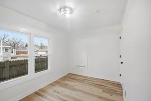 408 N Hebbard St, Joliet, IL 60432 - Photo 13