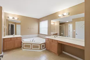 715 Blue Ridge Dr, Streamwood, IL 60107 - Photo 17