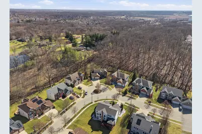 715 Blue Ridge Drive, Streamwood, IL 60107 - Photo 3