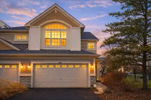 467 Vaughn Cir, Aurora, IL 60502 - Photo 1