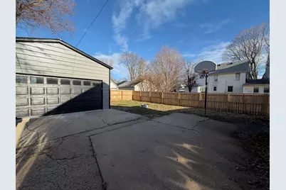 608 4th Avenue, Sterling, IL 61081 - Photo 13