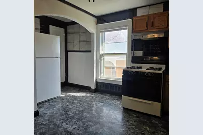 1173 W Pleasant Street, Freeport, IL 61032 - Photo 9