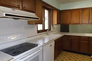 1804 Kelly Ct, Rock Falls, IL 61071 - Photo 3