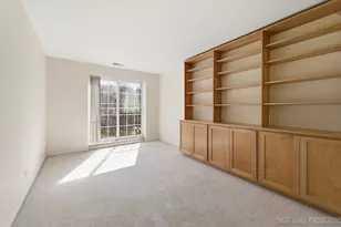 147 Hunt Club Dr, Saint Charles, IL 60174 - Photo 17