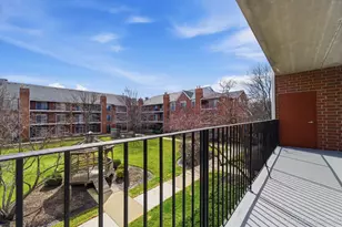 147 Hunt Club Dr, Saint Charles, IL 60174 - Photo 23