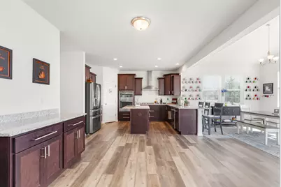 443 Zachary Drive, Hampshire, IL 60140 - Photo 5