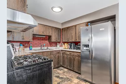 595 Hickory Street, Chicago Heights, IL 60411 - Photo 3