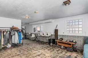 595 Hickory St, Chicago Heights, IL 60411 - Photo 9