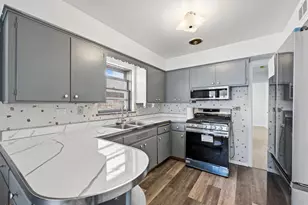 2110 N Marmora Ave, Chicago, IL 60639 - Photo 11