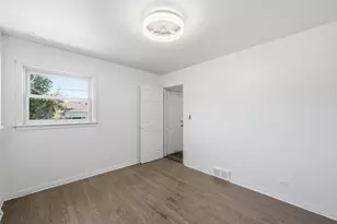 2110 N Marmora Ave, Chicago, IL 60639 - Photo 21