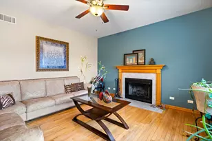 203 Windham Cir, Yorkville, IL 60560 - Photo 17