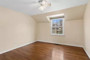 1549 Chippewa Dr, Naperville, IL 60563 - Photo 19