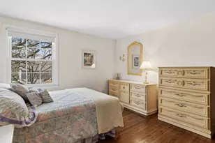 1549 Chippewa Dr, Naperville, IL 60563 - Photo 17