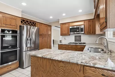 1549 Chippewa Drive, Naperville, IL 60563 - Photo 5