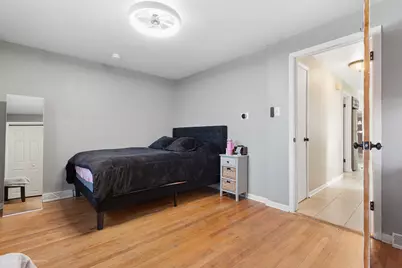 4846 S Luna Avenue, Stickney, IL 60638 - Photo 13