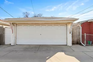 4846 S Luna Ave, Chicago, IL 60638 - Photo 25