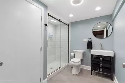 4846 S Luna Avenue, Stickney, IL 60638 - Photo 21