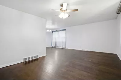 9224 Melvina Avenue, Oak Lawn, IL 60453 - Photo 3