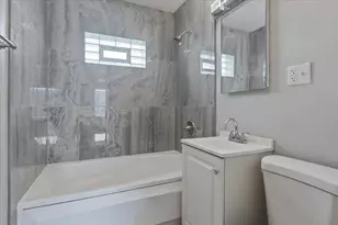 12226 S Racine Ave, Chicago, IL 60643 - Photo 11