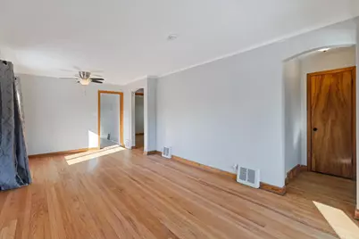 12226 S Racine Avenue, Chicago, IL 60643 - Photo 7