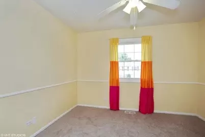 4411 Bayside Circle, Hoffman Estates, IL 60192 - Photo 11