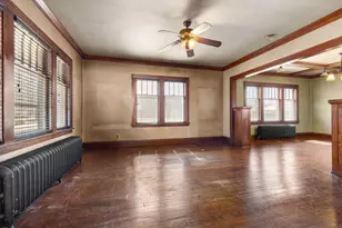 212 N Gardiner Ave, Rockford, IL 61107 - Photo 3